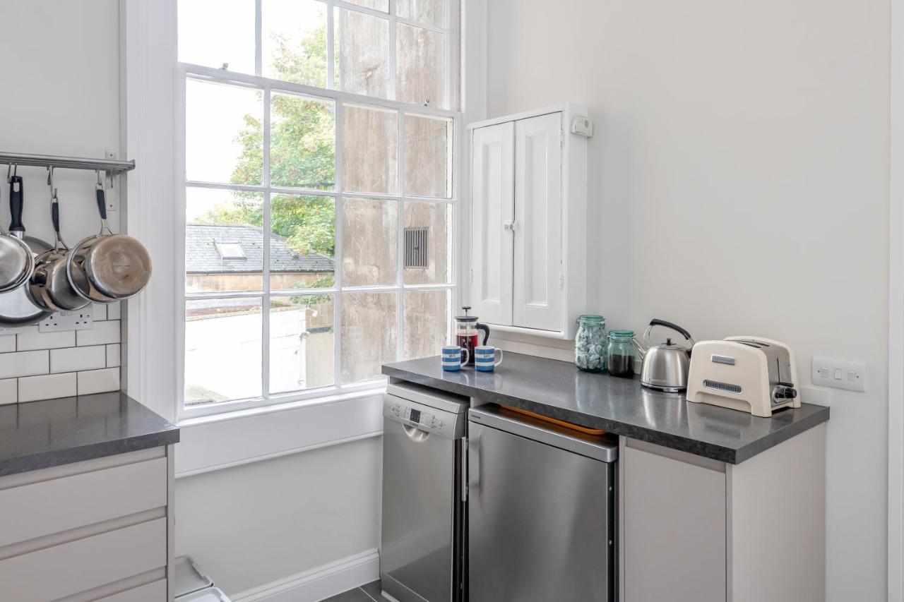 Spacious Maisonette With Parking - 10 Mins Walk From Bath Abbey - 2 Bed & 2 Бат Экстерьер фото